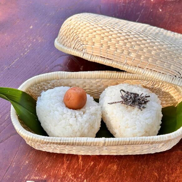 豐岡杞柳細工 柳編飯行李便當盒附梅結便當帶